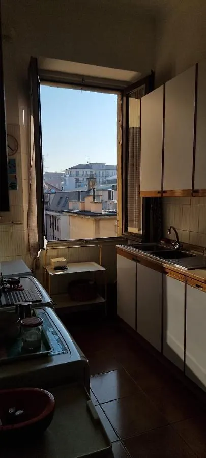 Uncle'S House, 150 Mq Only Two Stops From Duomo Milan Apartment